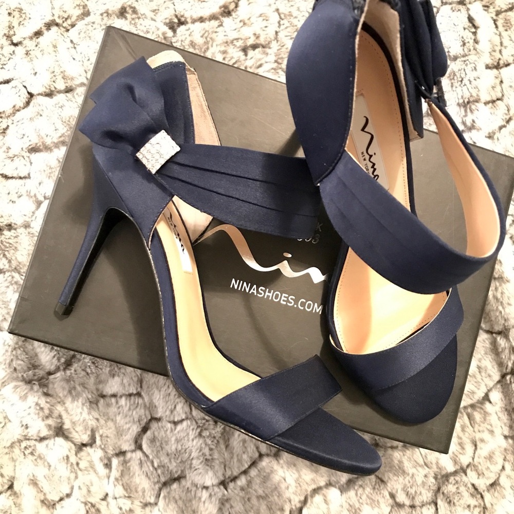 NINA Navy Pleated ZIP up Heels